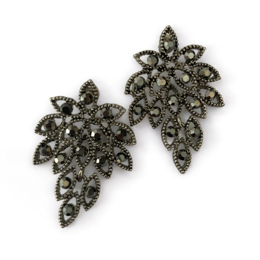 Marcasite dangle articulated leaf earrings sparkle movement black stones
